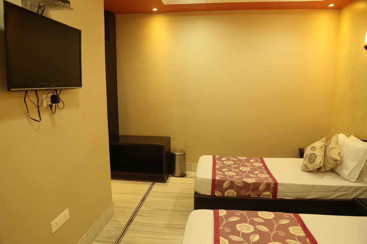 Hotel New Golden Palace Phalodi  Exterior photo